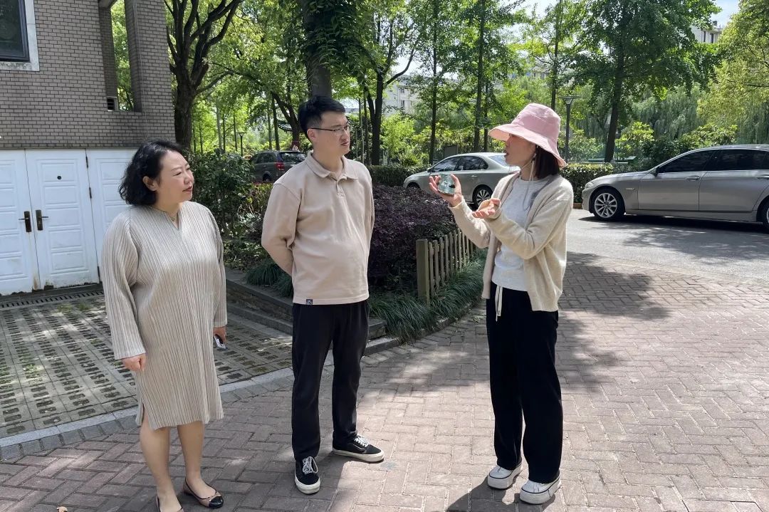 闲置空地变身议事“宝地”，这个“微改造”居民直呼“老灵光”！