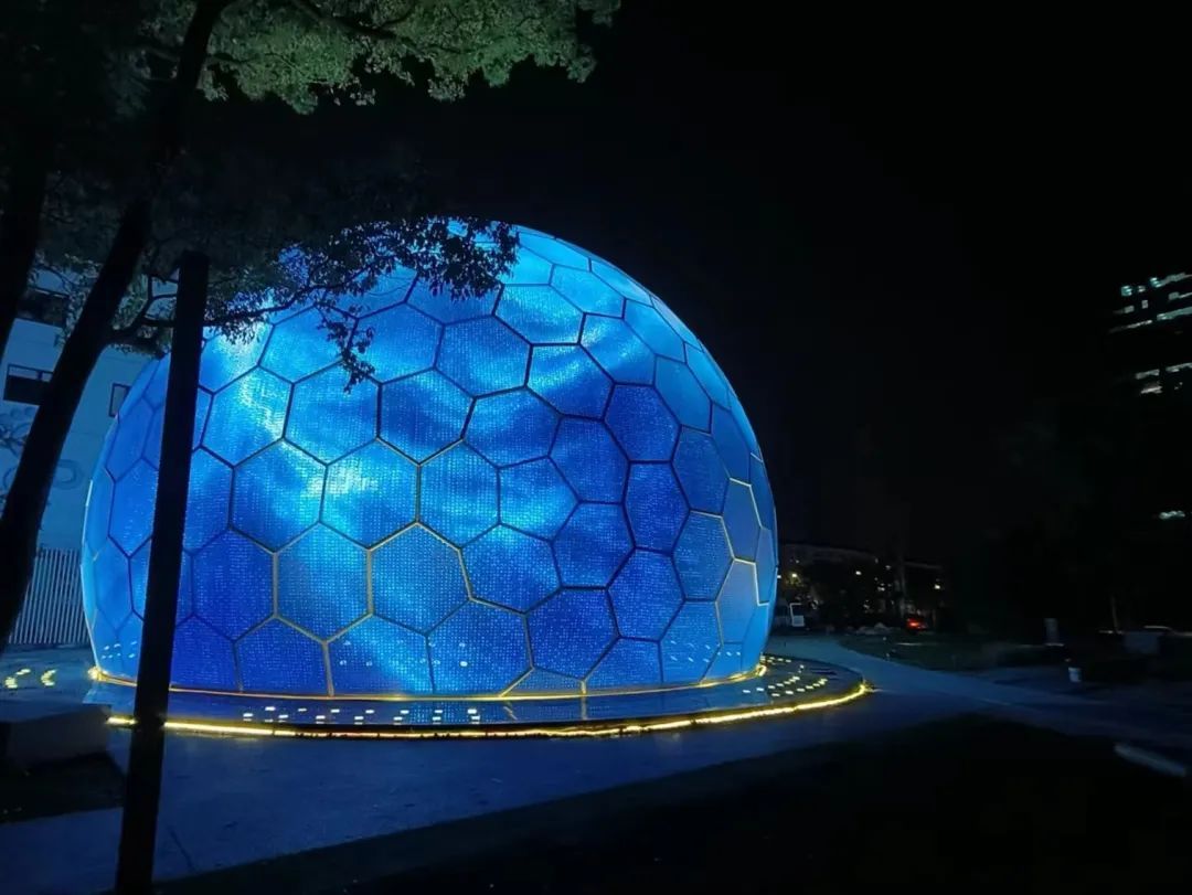 美翻了！“数字星球”空降杨浦丨人民城市·五周年_上观新闻