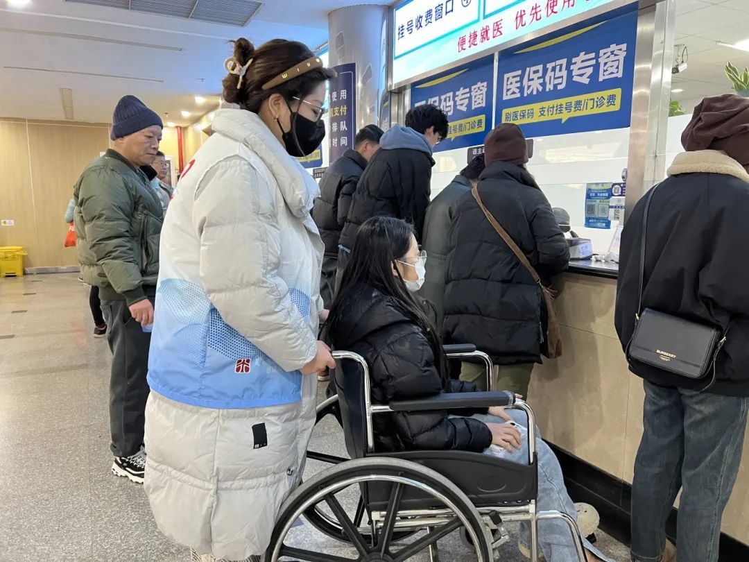 关于济宁市第一人民医院代挂陪诊就医的信息