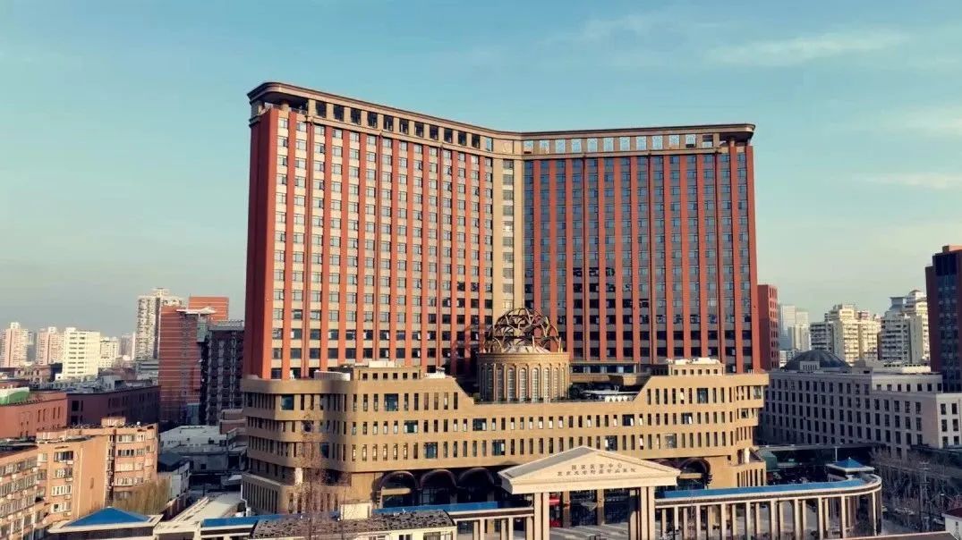 复旦大学附属中山医院医疗科研综合楼部分病区正式启用